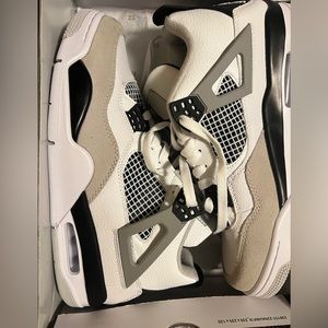 Men’s size 11 Jordan 4’s Retro Military Black in color. NWT. Never worn.